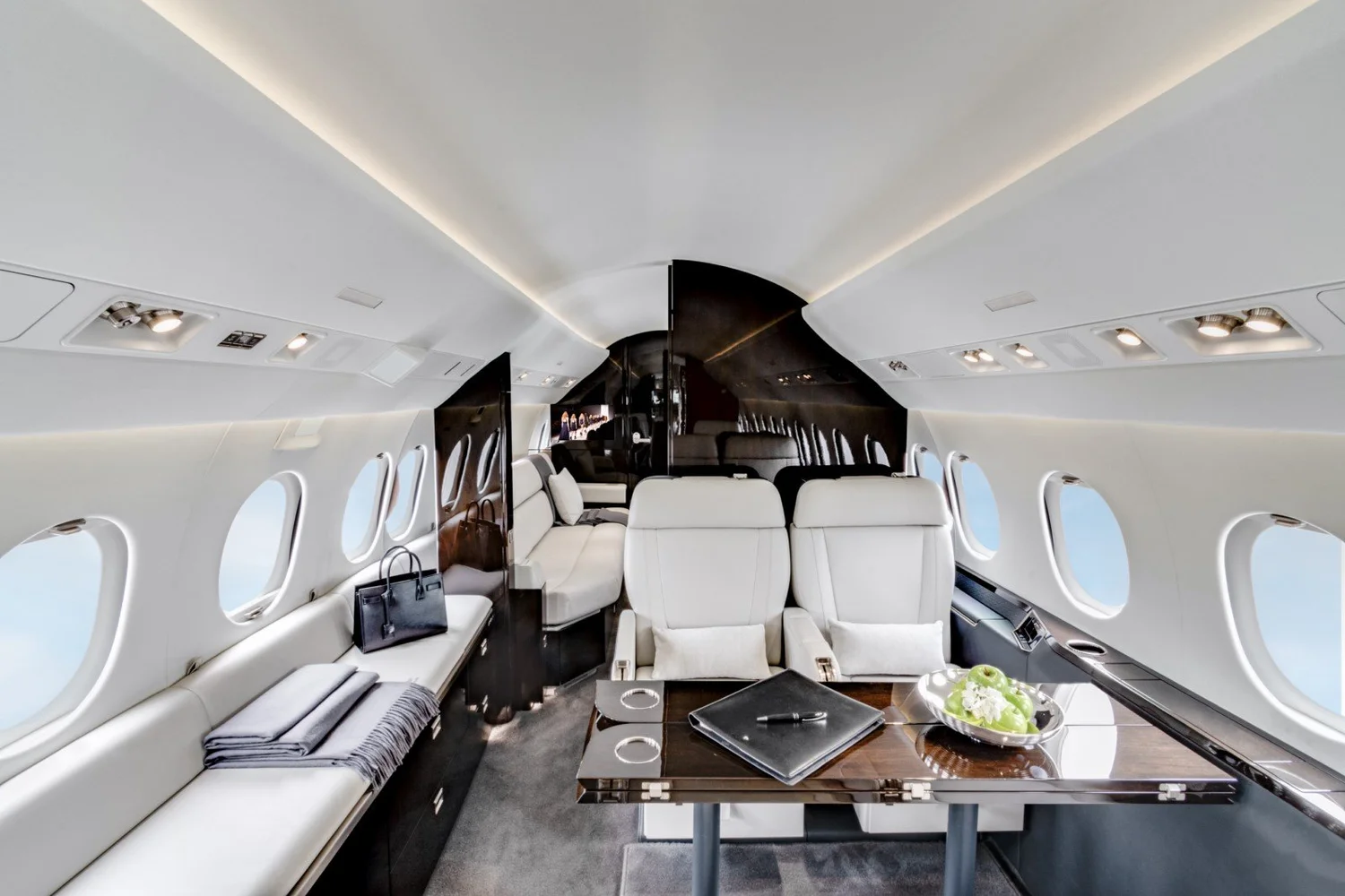 Falcon+9000+Int+4